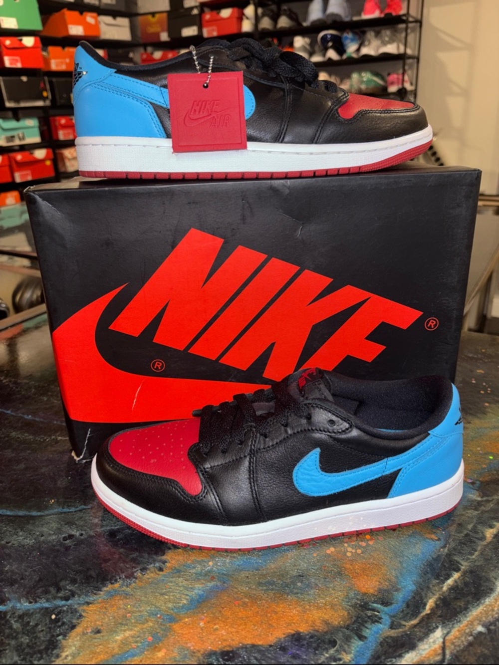 Air Jordan 1 Retro Low OG CZ0775-046 9.5W Preowned Excellent Condition